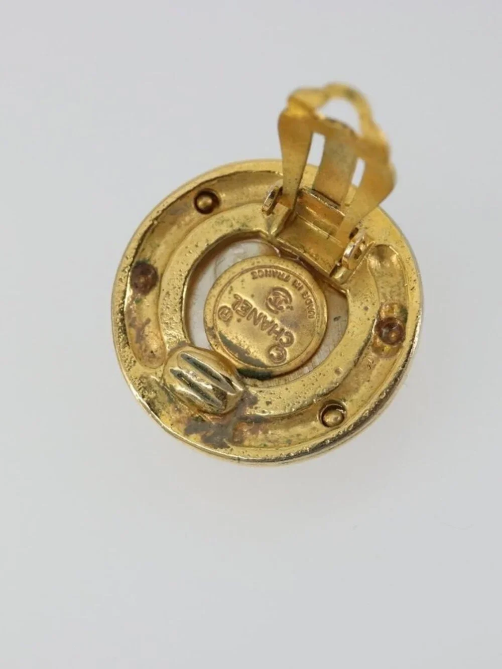 CHANEL Earring metal Gold Tone CC Auth 185222V